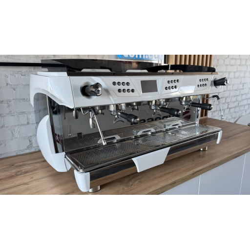 Профессиональная кофемашина Astoria Plus 4 You 3GR  б/у