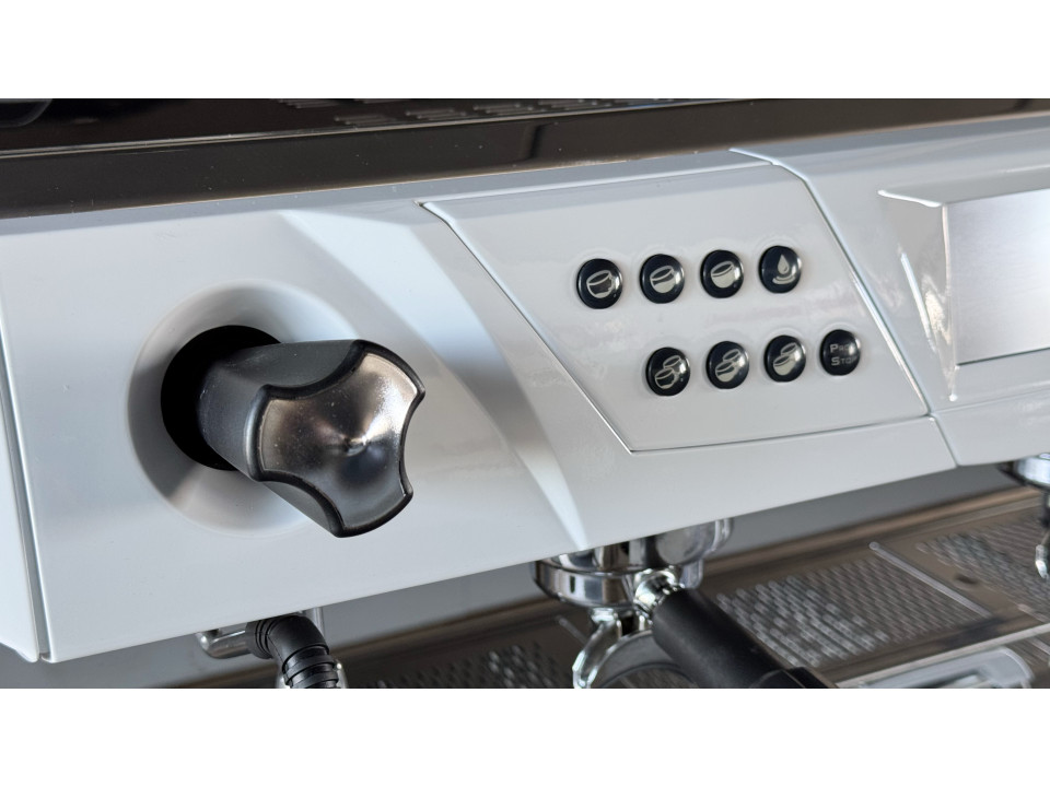Professionele koffiemachine Astoria Plus 4 You 3GR gebruikt