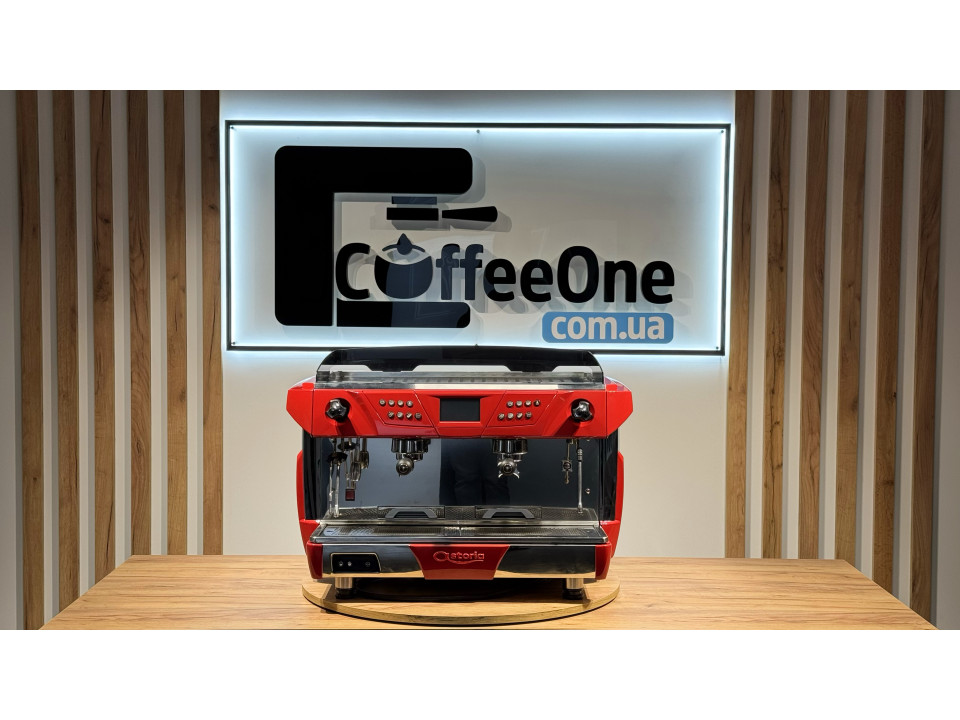 Professionele koffiemachine voor bars en cafés Astoria Plus 4 You 2GR Multiboiler gebruikt