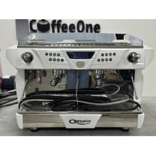 Professionele koffiemachine Astoria Plus 4 You 2GR — gebruikt