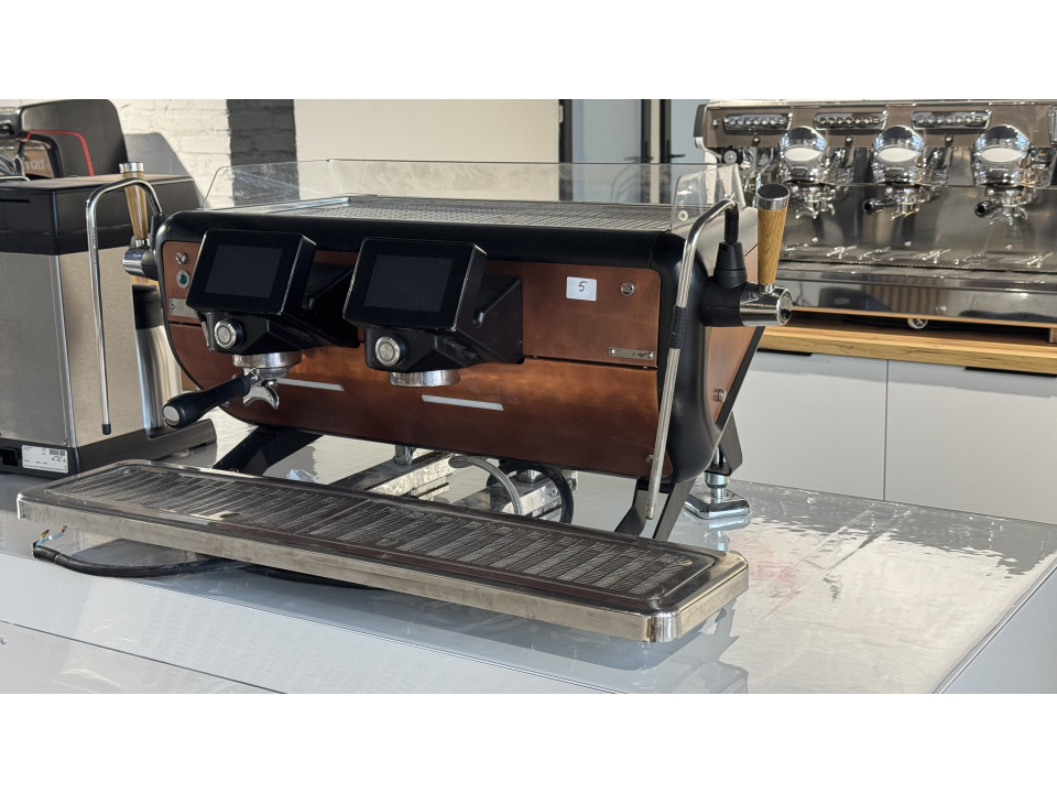 Astoria Storm - tweedehands koffieautomaat met meerdere ketels