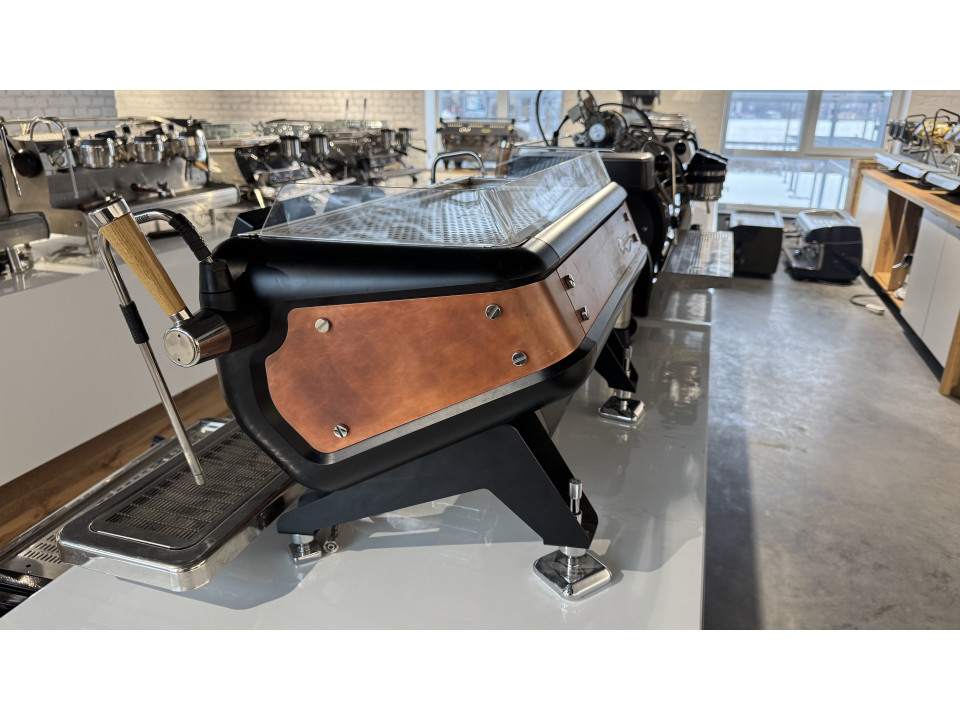 Astoria Storm - tweedehands koffieautomaat met meerdere ketels