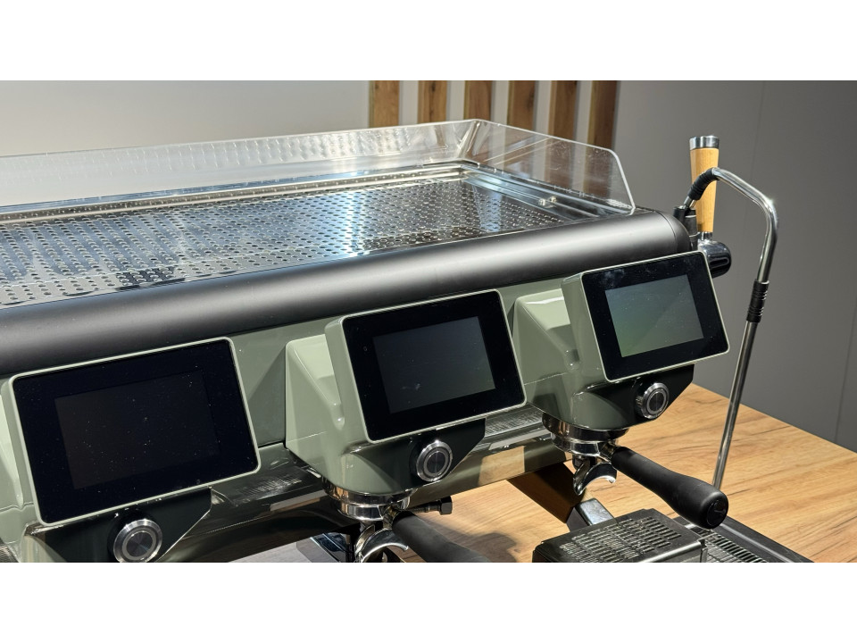 Professionele koffiemachine Astoria Storm 3GR gebruikt