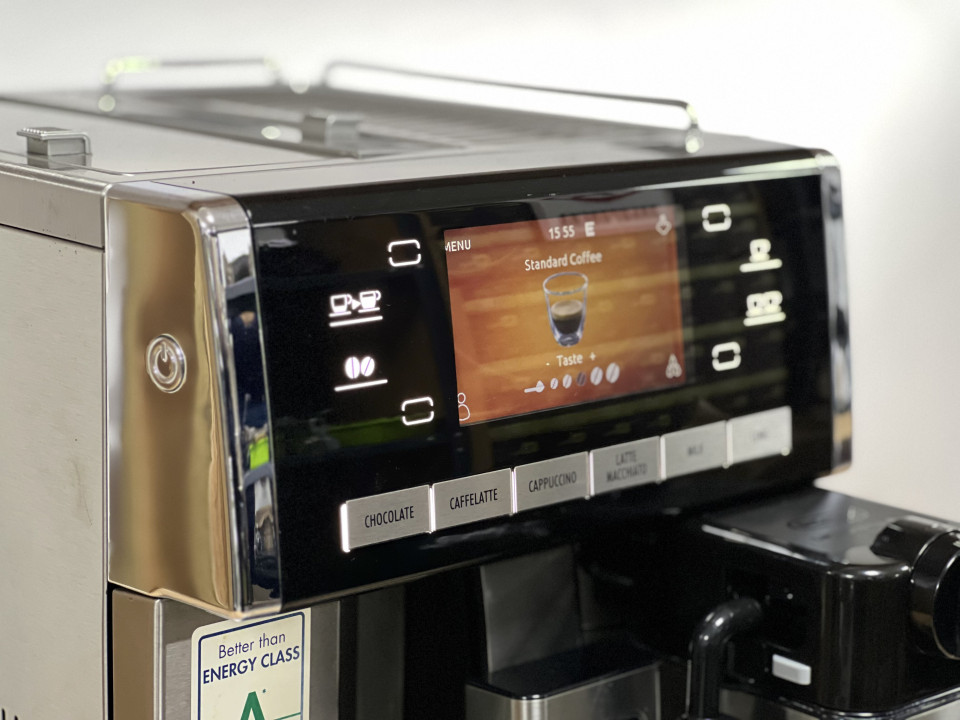 Použitý kávovar DeLonghi ESAM 6904 M PrimaDonna Exclusive