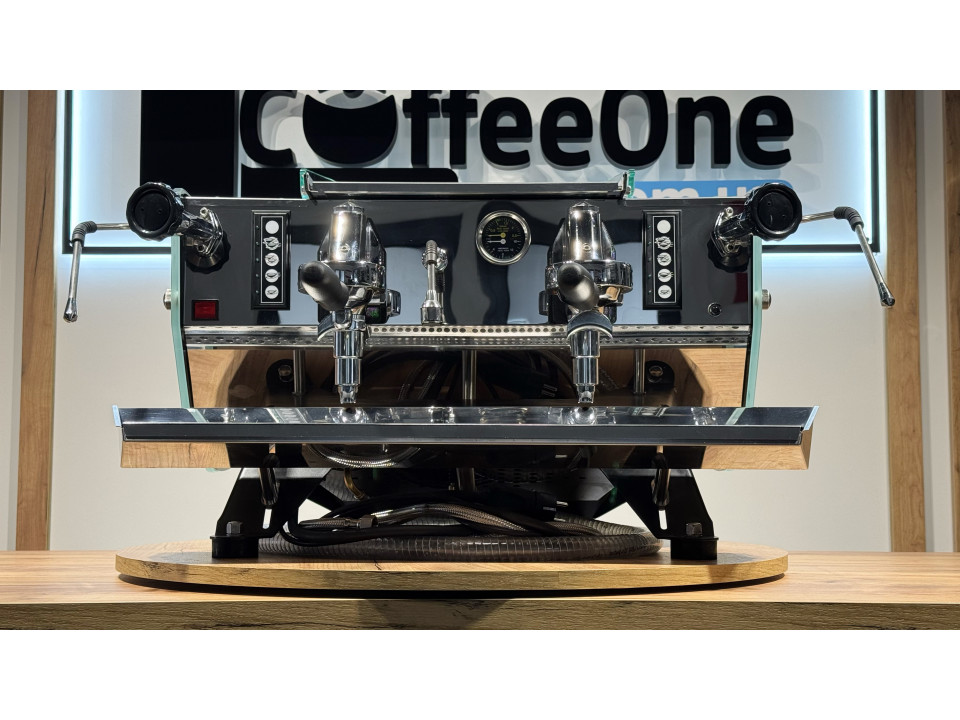 Professionele koffiemachine voor bars en cafés Kees van der Westen Mirage Duette 2GR gebruikt