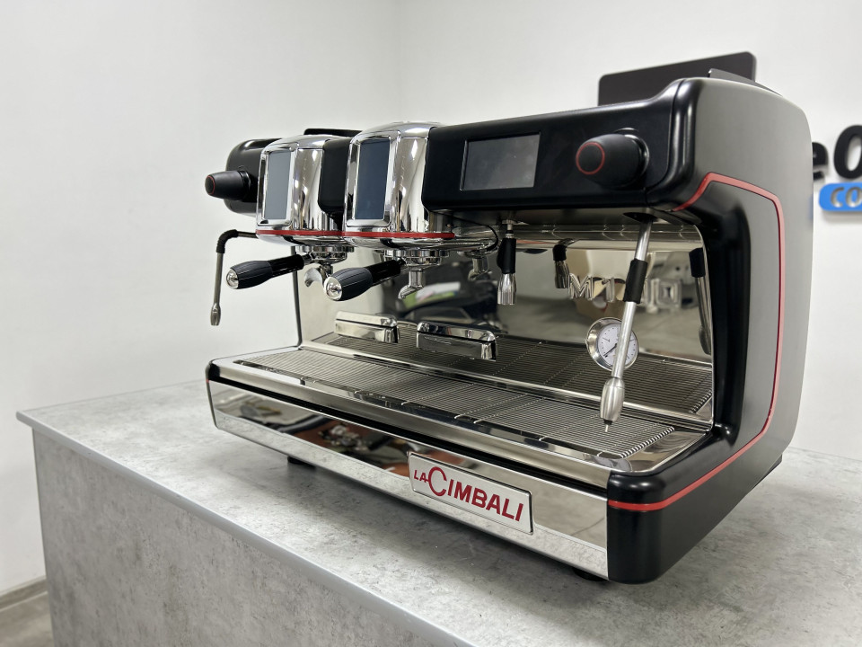 Професионална кафе машина La Cimbali M100 използвани