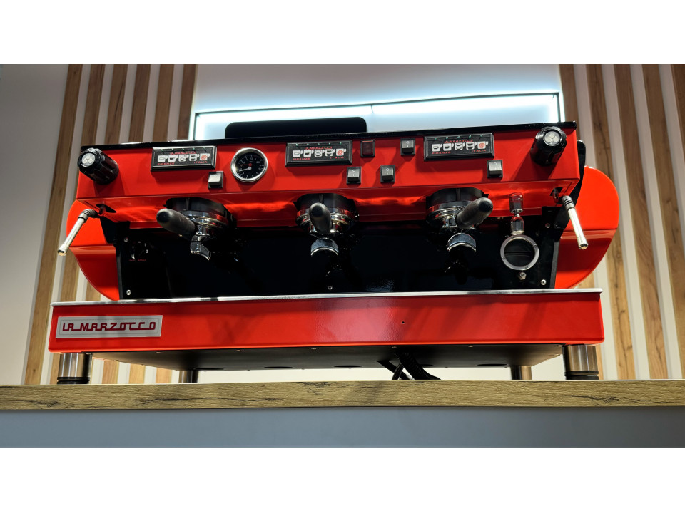 Profesionalni kavni aparat za bare in kavarne La Marzocco FB70 linea classic 3GR rabljen