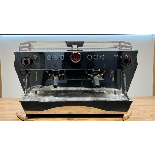 Professzionális kávéfőző La Marzocco KB90 AV 2GR — nova