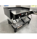 ماكينة القهوة La Marzocco Linea Classic الاحترافية — مستخدم