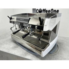 Professionele koffiemachine Nuova Simonelli Aurelia 2 GR — gebruikt