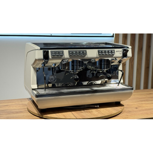 Kávéfőző Nuova Simonelli Appia Life 2GR — használt