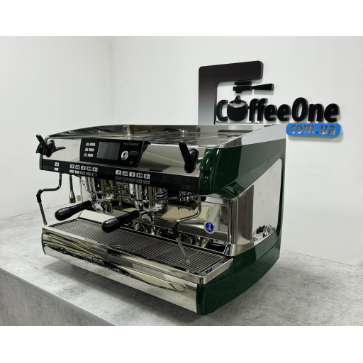 Профессиональная кофемашина Nuova Simonelli Aurelia T3 2GR Мультибойлер — б/у