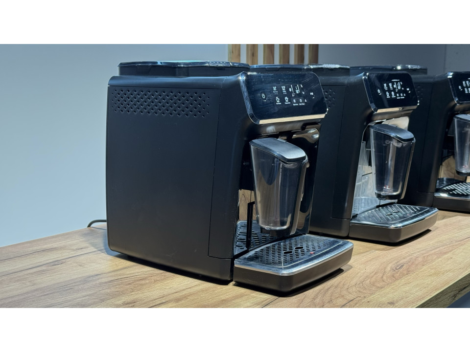 Tweedehands Philips LatteGo Series 2200 automatische koffiemachine