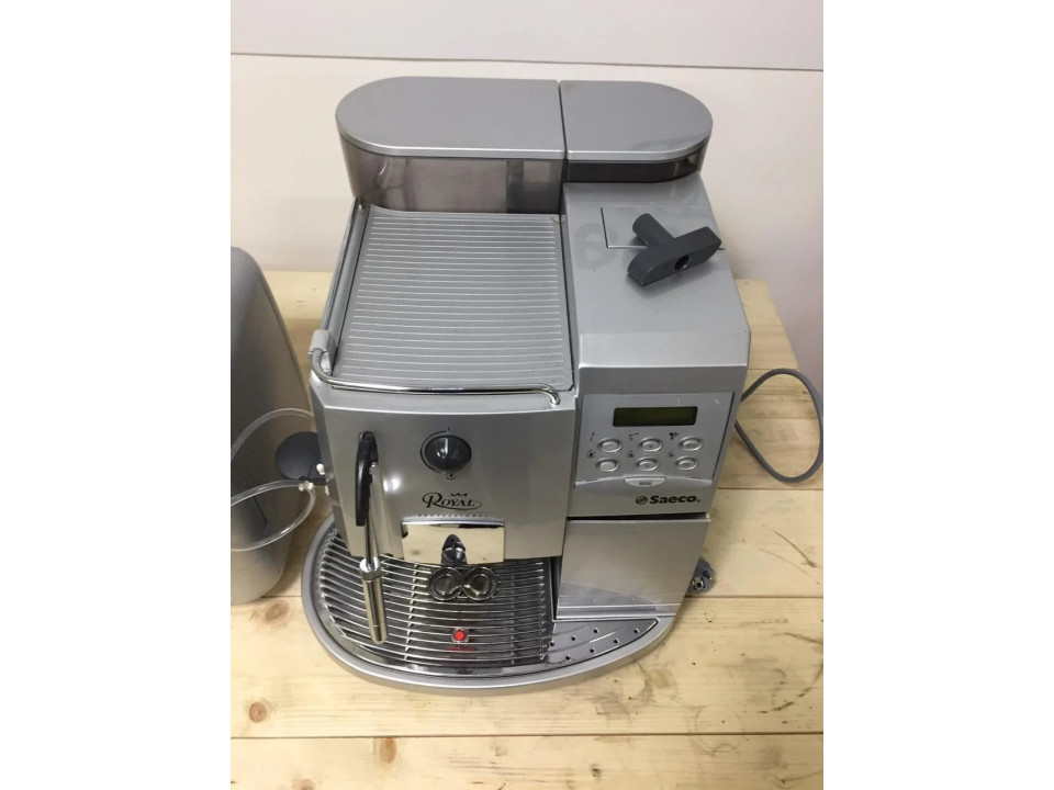 Automatische Kaffeemaschine mit automatischer Reinigungsfunktion Saeco Royal Professiona Redesign