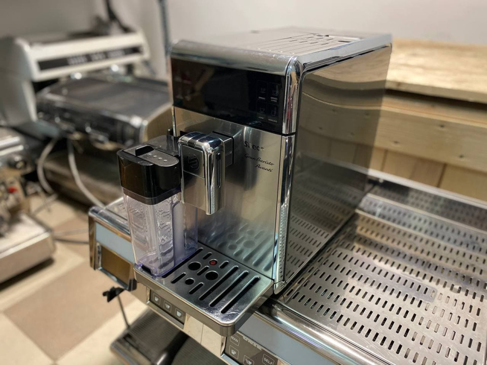Automatische Kaffeemaschine mit automatischer Reinigungsfunktion Saeco GranBaristo Avanti