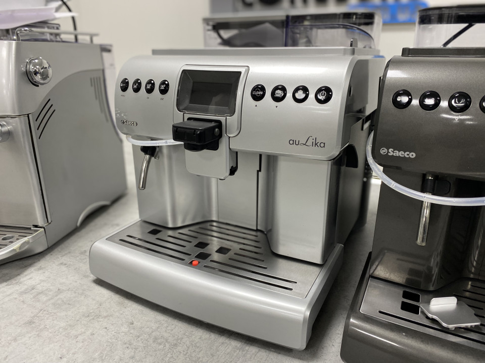 Saeco Aulika Focus automatisch koffiezetapparaat met automatische reinigingsfunctie