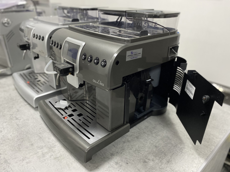 Saeco Aulika Focus automatisch koffiezetapparaat met automatische reinigingsfunctie