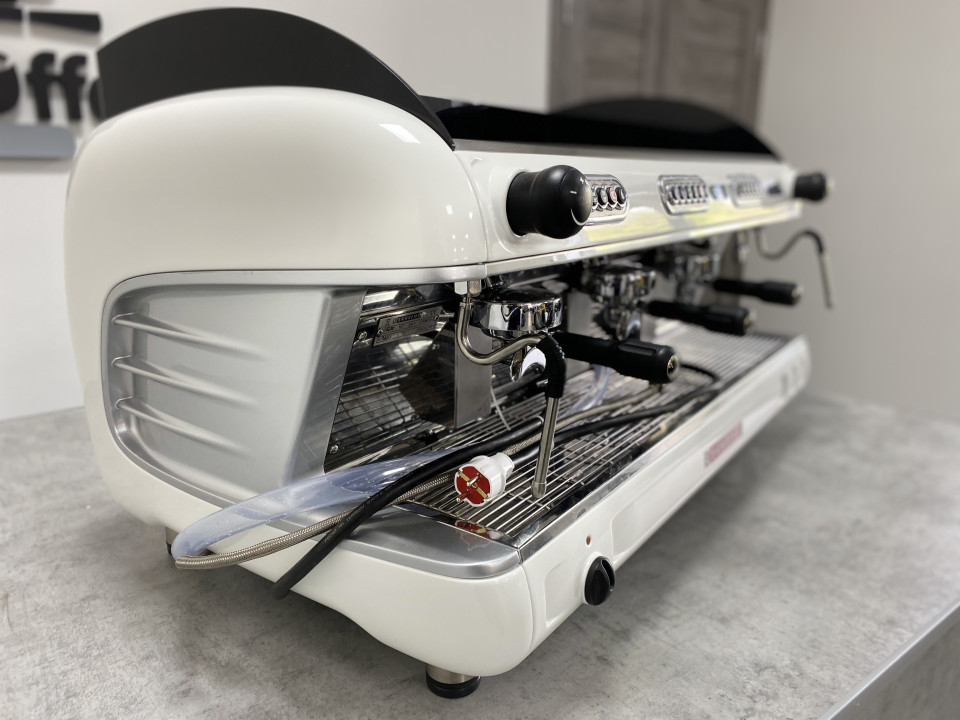 Професионална кафе машина Sanremo Verona TCS 3GR 
