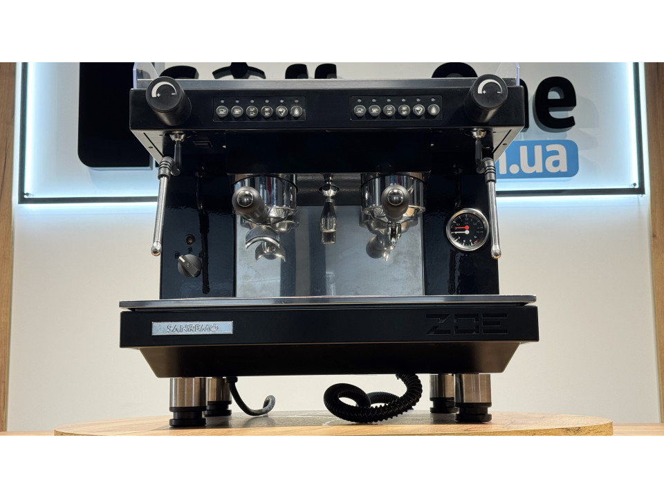 Professionele koffiemachine Sanremo ZOE Compact 2GR gebruikt