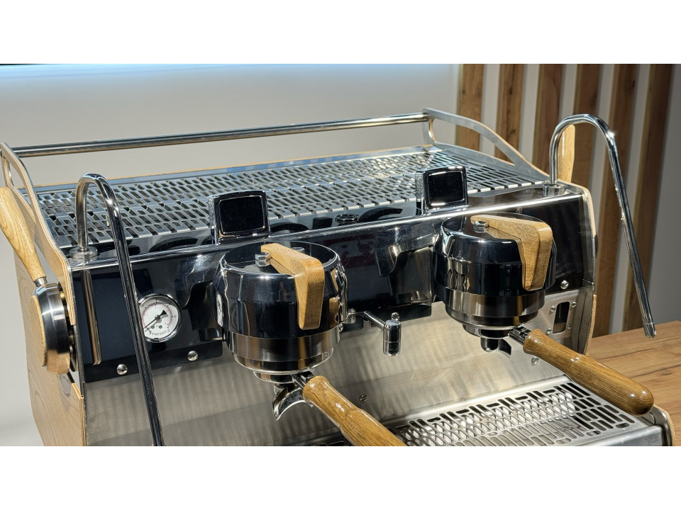 Gebruikte professionele koffiemachine Synesso MVP 2 groep