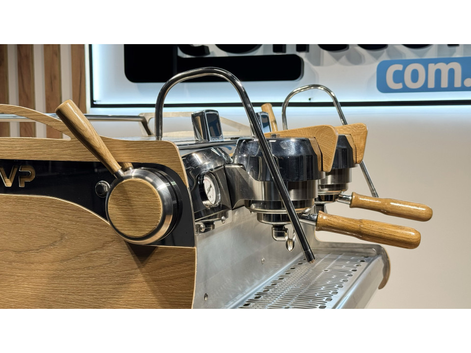 Gebruikte professionele koffiemachine Synesso MVP 2 groep