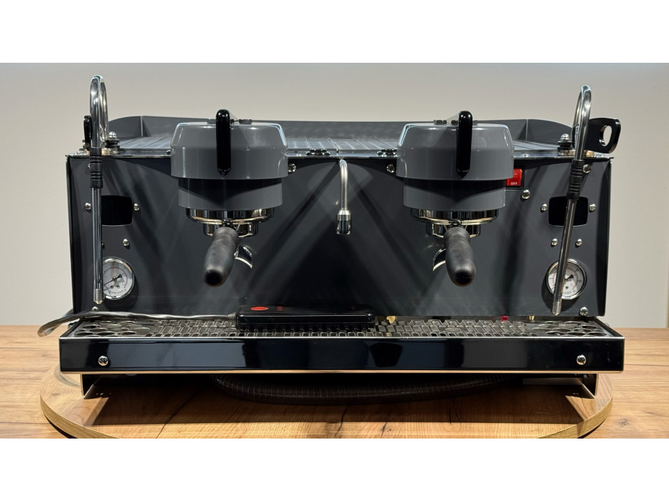 Professionele Synesso S200 2GR koffiemachine gebruikt
