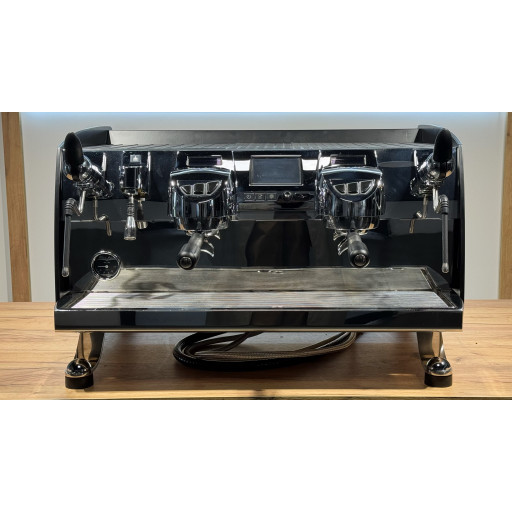 Professzionális kávéfőző Victoria Arduino Black Eagle VA388 Volumetric 2GR — használt