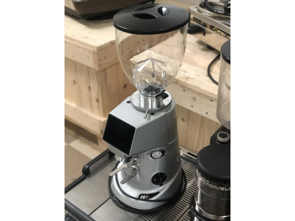 Touch koffiemolen voor bars en cafés Fiorenzato F 64 E