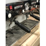 Професионална кафемашина за барове и кафенета La Marzocco Linea Classic 2AV