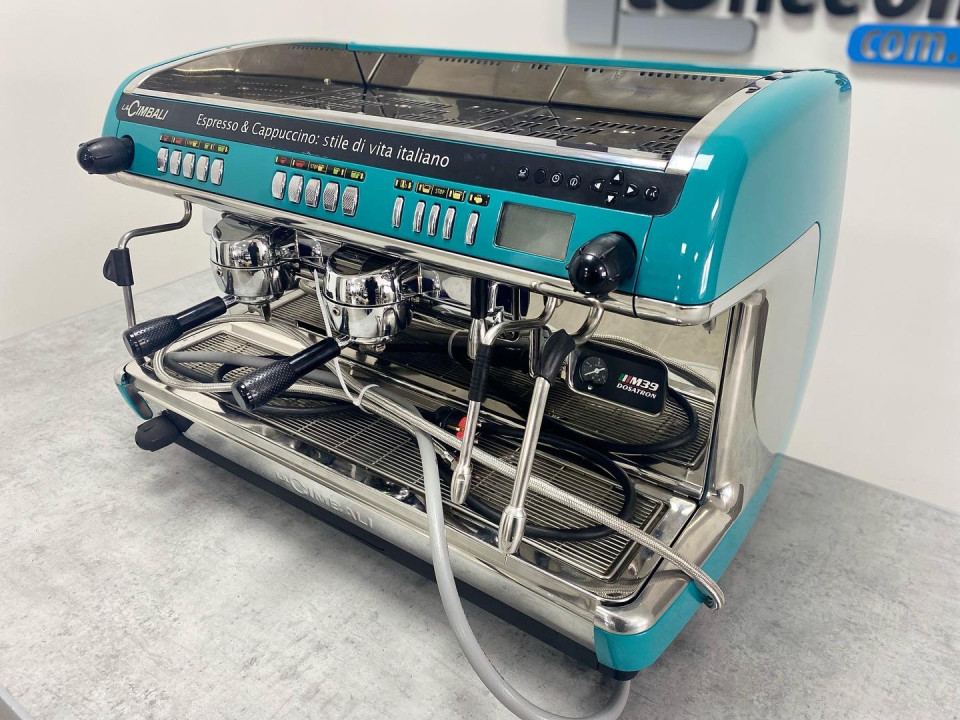 Професионална кафе машина за барове и кафенета La Cimbali M39 Dosatron 1000 