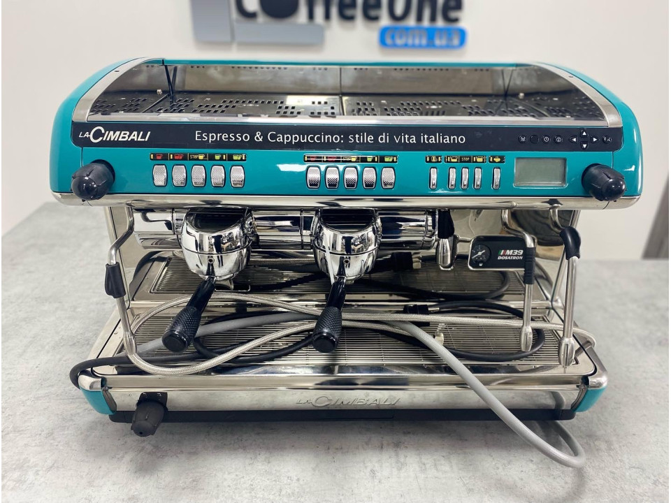 Професионална кафе машина за барове и кафенета La Cimbali M39 Dosatron 1000 