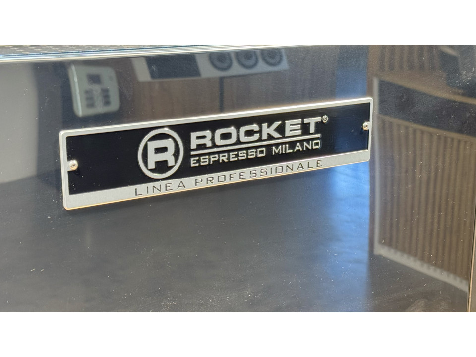 Gebruikte professionele Rocket Boxer 2GR koffiemachine voor bars en cafés